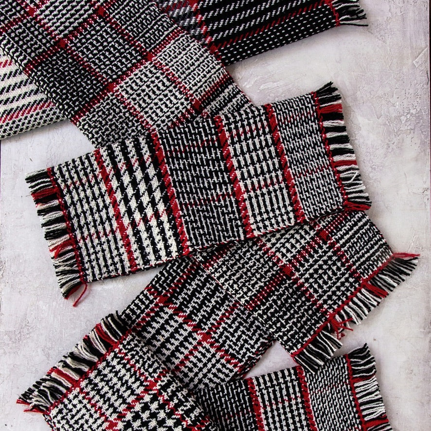 School of Weaving Kit - s04e06 Colour and Weave Meets Twill