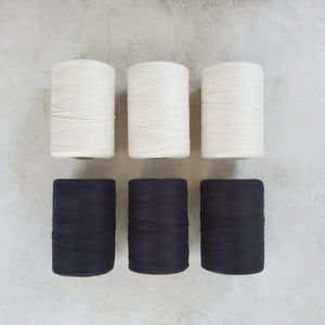 School of Weaving Kit - s07e09 M's and O's go on a Date with Huck and Colour and Weave