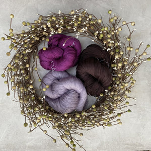 Winter Berries Silk Colourway image 0