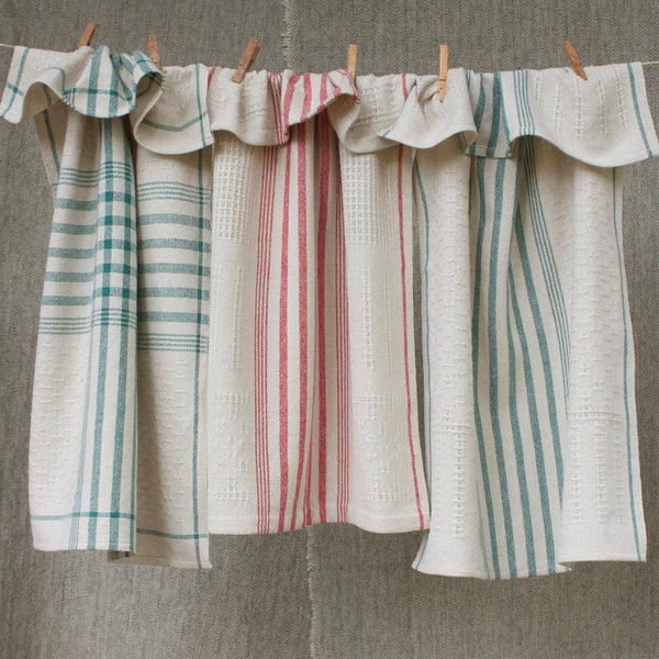 Holly & Berry Tea Towel Kit