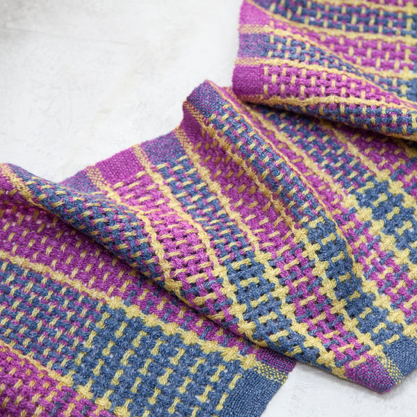 Huck Colour and Weave Scarves – Dusty Roses PDF pattern download