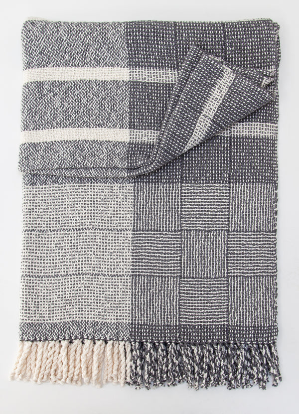 "Hygge Blanket" in Organic Cotton Cloud