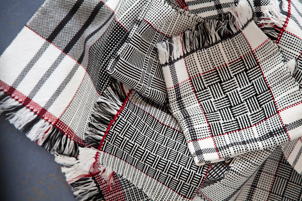 School of Weaving Kit - s03e03 Log Cabin