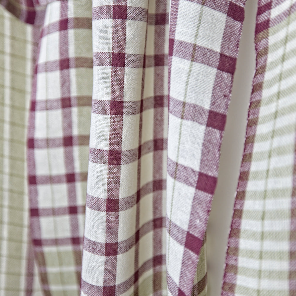 Victorian Linen Tea Towels image 0