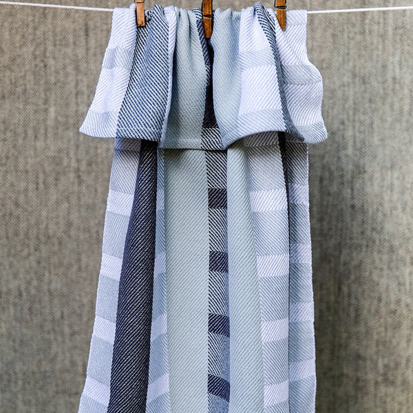 Garibaldi Flats Tea Towel Kit- 4 or 8 shaft image 0