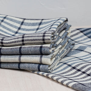 Crisp and Classic Linen Tea Towel Kit