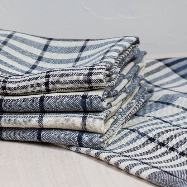 Crisp and Classic Linen Tea Towel Kit