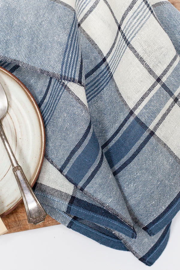 Crisp and Classic Linen Tea Towel Kit