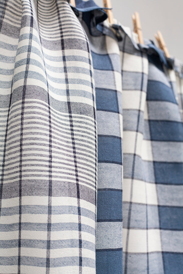 Crisp and Classic Linen Tea Towel Kit