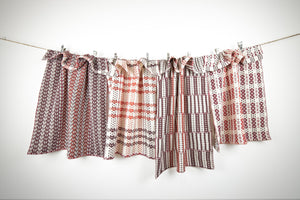 Foxes in the Rain Tea Towel kit image 0