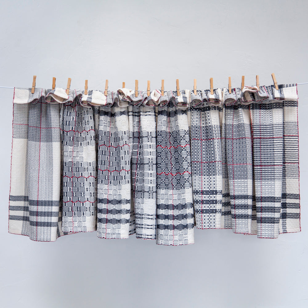 School of Weaving Kit - s08e01 M's and O's Goes on a 2nd Date